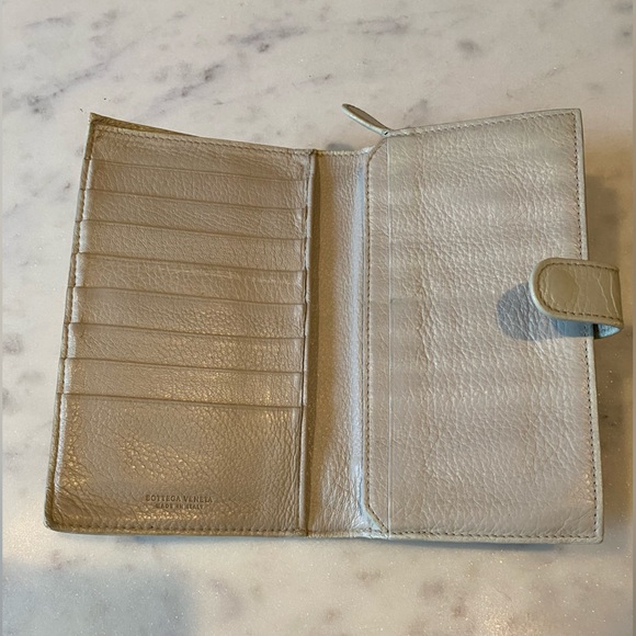 Bottega Veneta Interciato Wallet - Picture 8 of 12